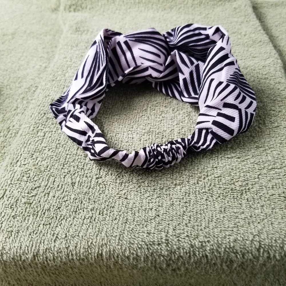 unbranded seven assorted